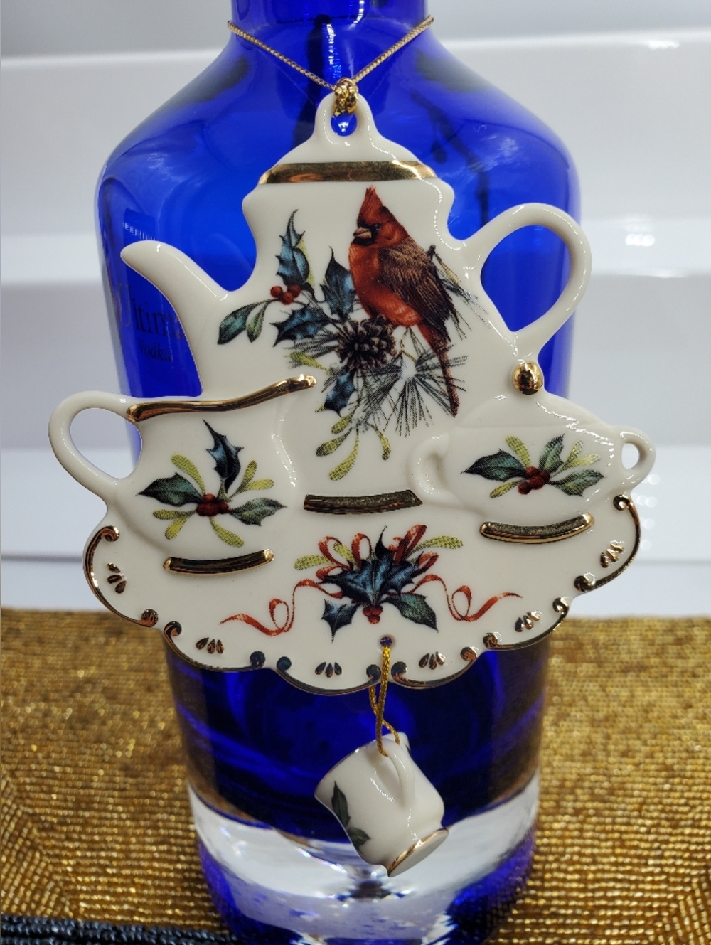 LENOX Winter Greetings Red CARDINAL BIRD Tea Set Cup Pot Ornament Figurine Box
